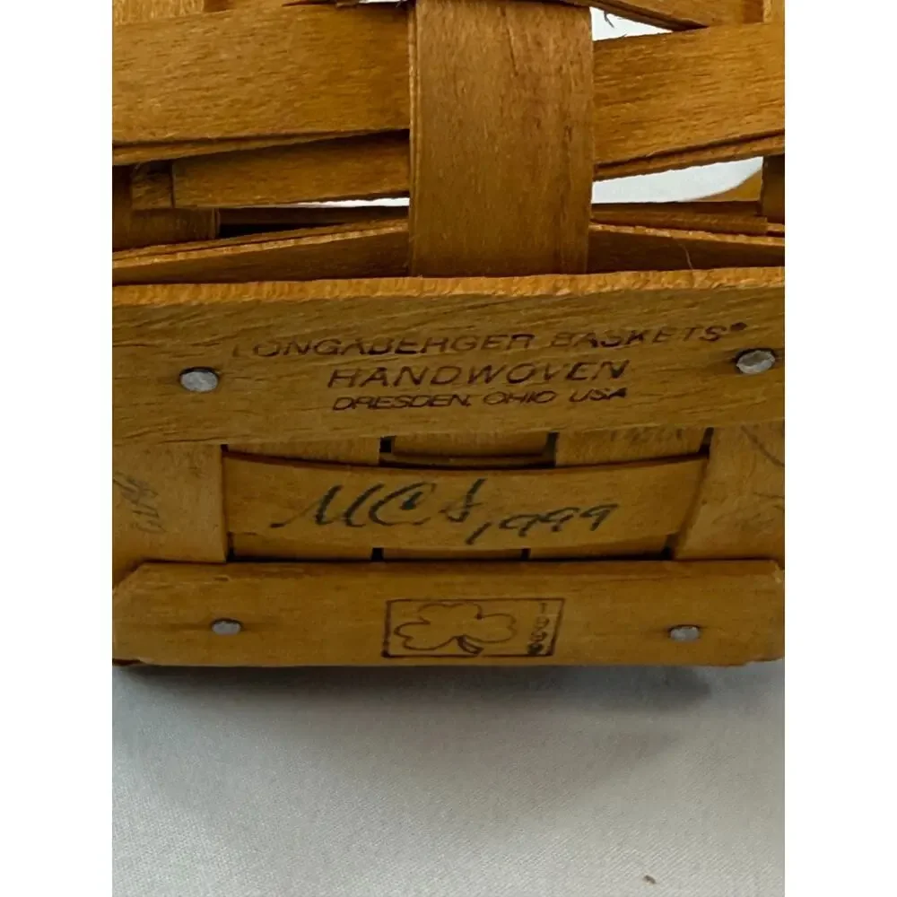 1999 Longaberger St. Patrick's Day Lots of Luck Basket 4.25